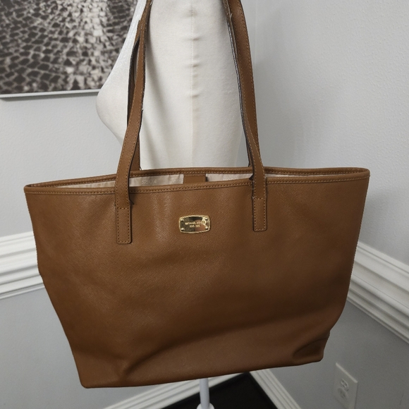Michael Kors Handbags - Michael Kors Brown Tote Bag